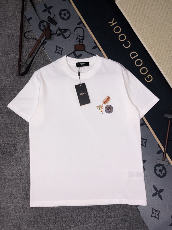 ブランドTシャツ正面デザイン